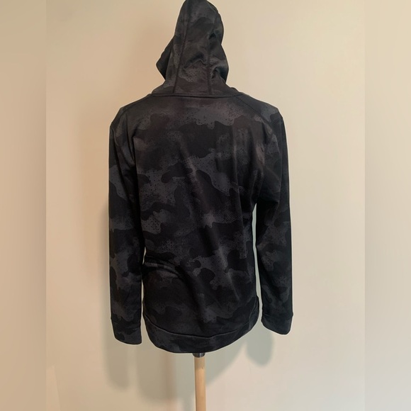 Adidas hoodie - Picture 6 of 10